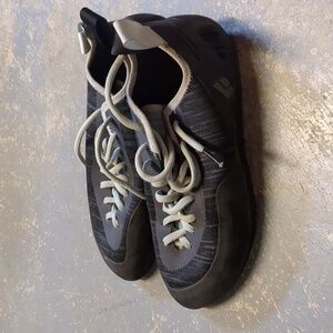 Women's black diamond climbing shoes